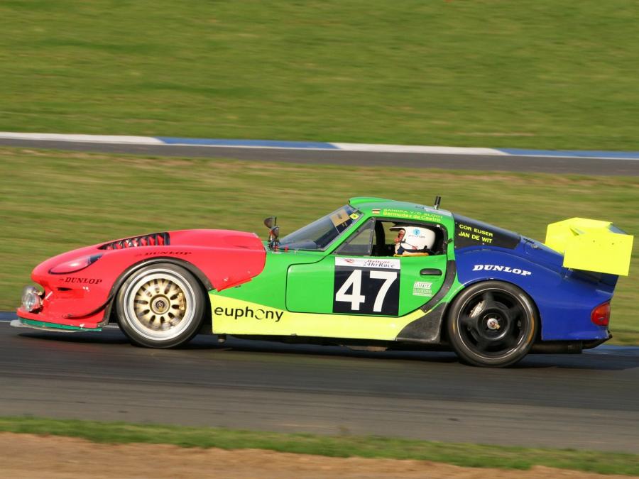  Marcos Mantis GT 1997 года  (фото 14 из 16)